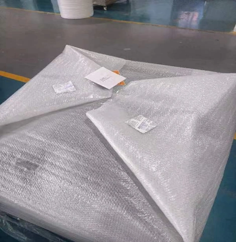 Furnitur dengan perlindungan desiccant di dalam kemasan
